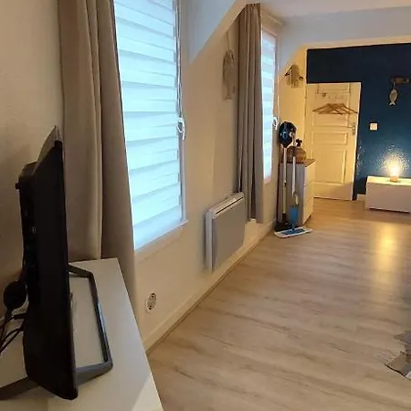 Le Petit Matelot Au 1 Er Etage A 10min A Pieds Du Centre Lägenhet Dieppe